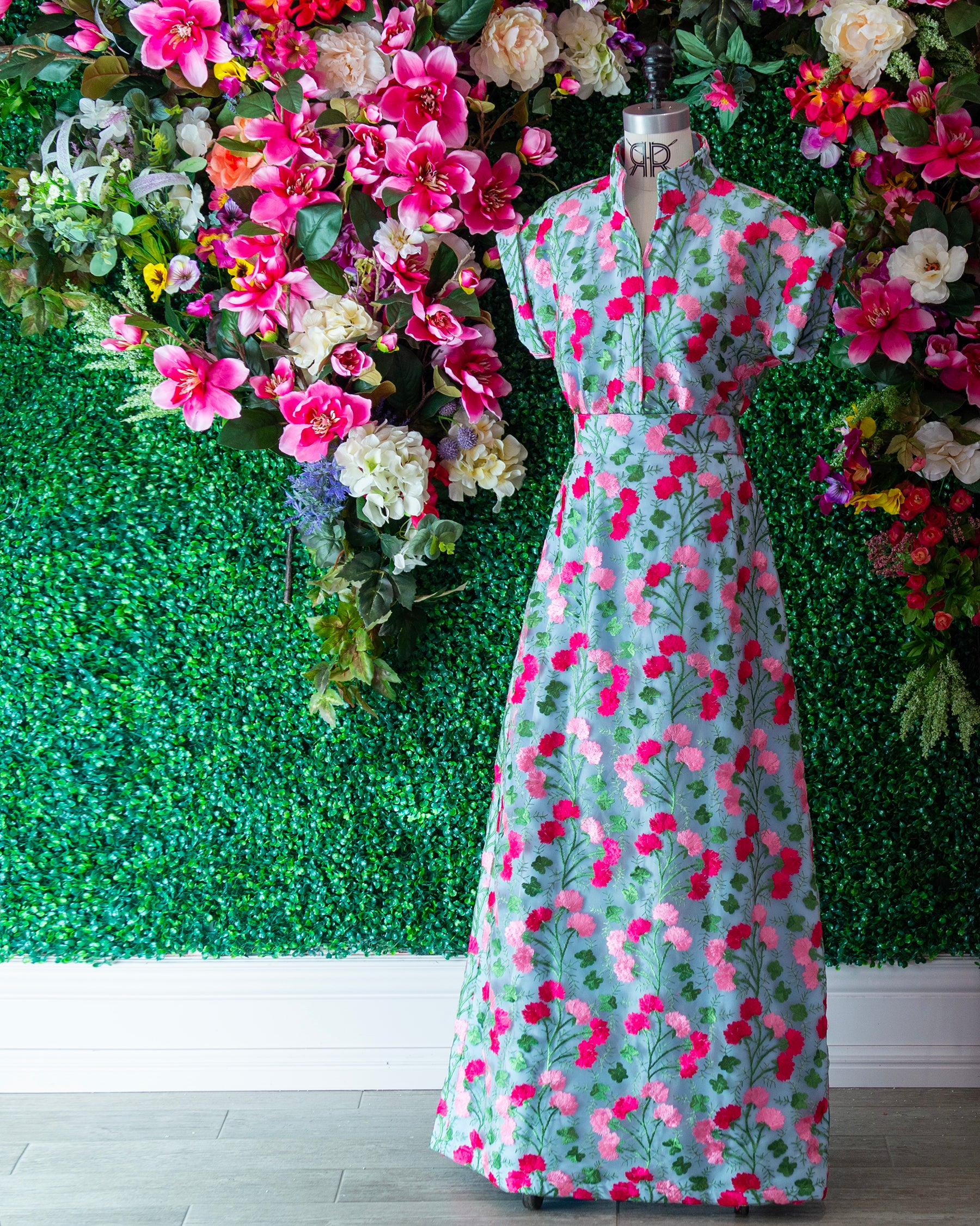 Embroidered Lace Overlay Set