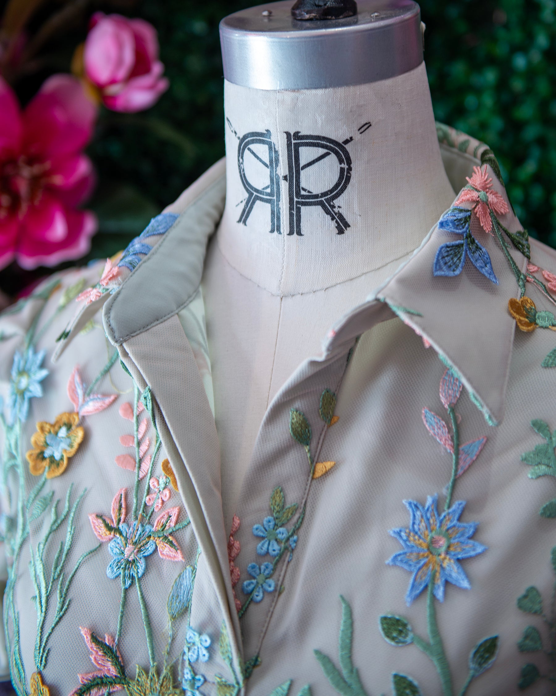 Tulip Sleeve Embroidered Lace Overlay Set