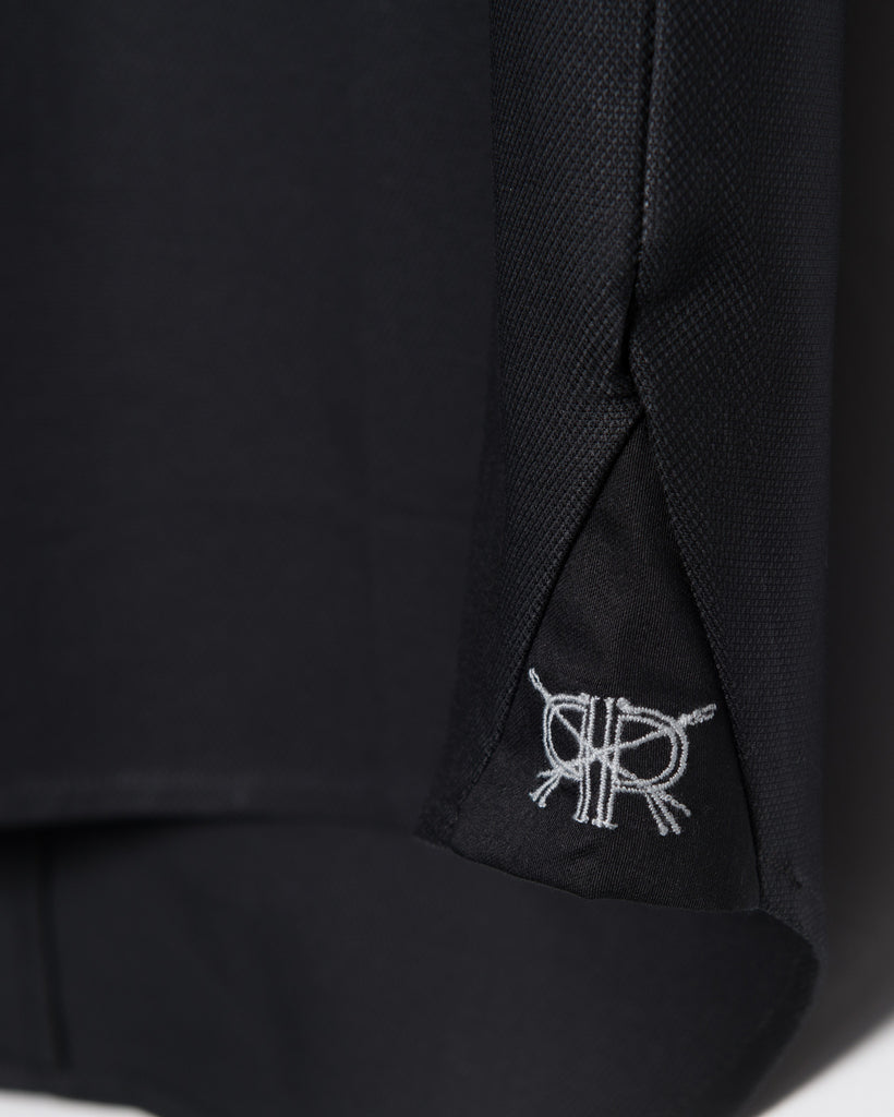 Sleeveless - Black Oxford